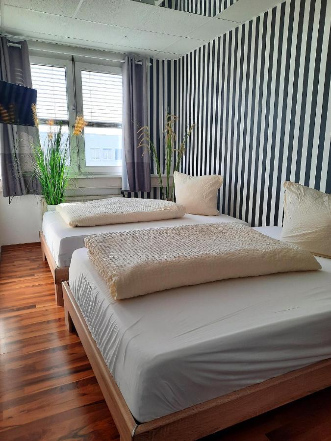 Easy Homestay Stuttgart